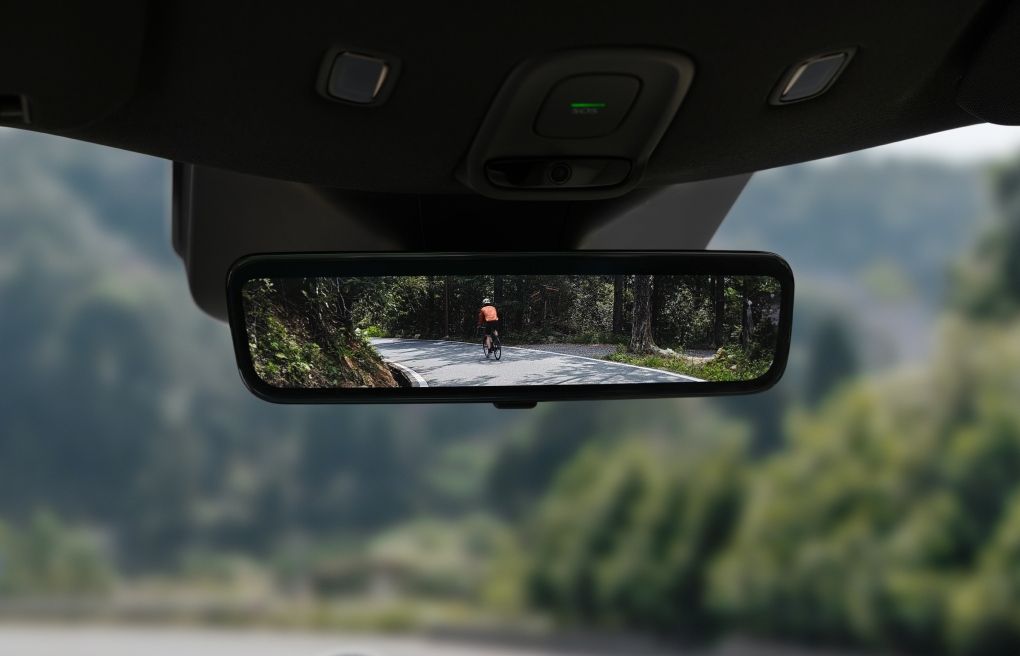Ultra-HD Streaming Rearview Mirror