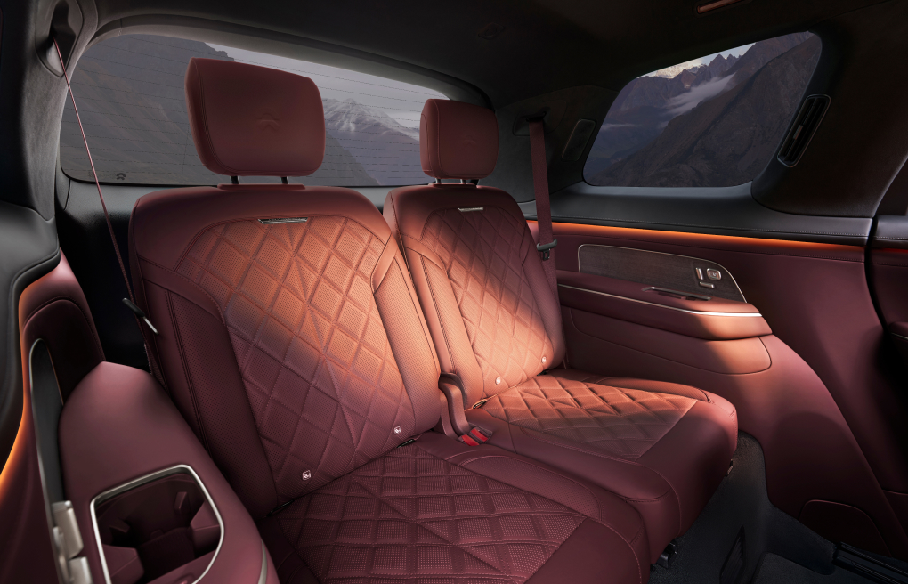 Third Row with Open Views